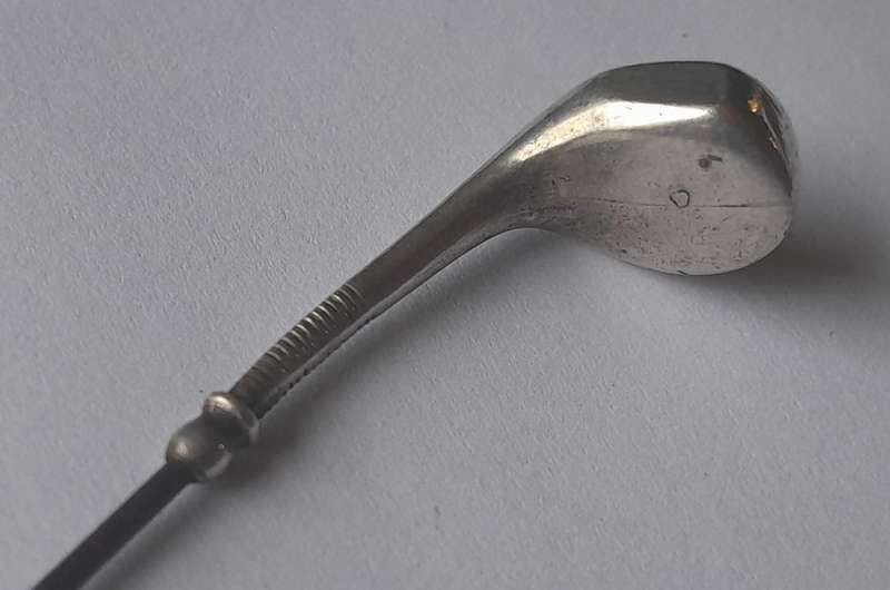 Antique Solid Silver Golf Club Hat Pin By Charles Horner.  Chester, 1924.