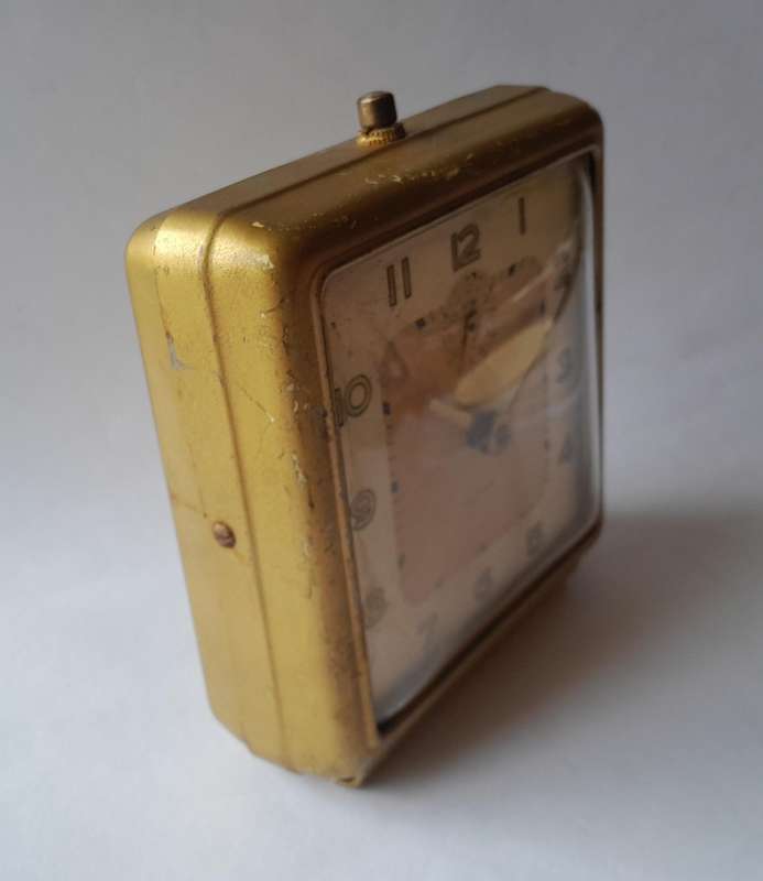 Westclox 1948-1956 Bellboy Alarm Clock. 1946 Canadian Patent.