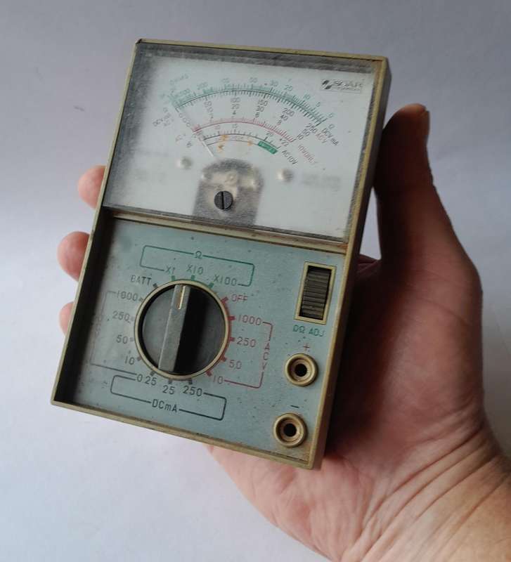 Vintage SOAR, Japan Multimeter.  Untested.