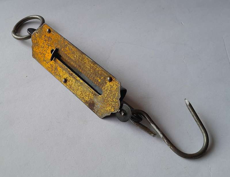 Vintage Brass Pocket Balance Scale.