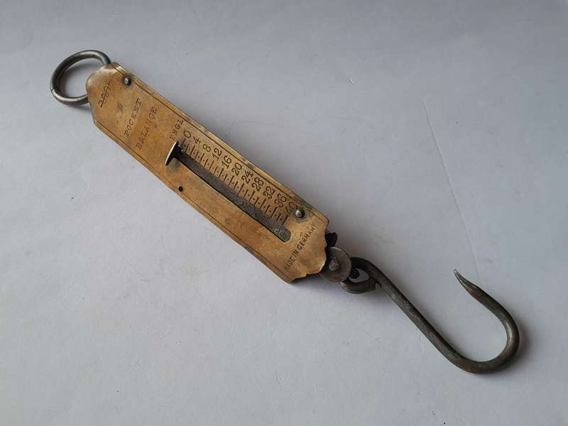 Vintage Brass Pocket Balance Scale.