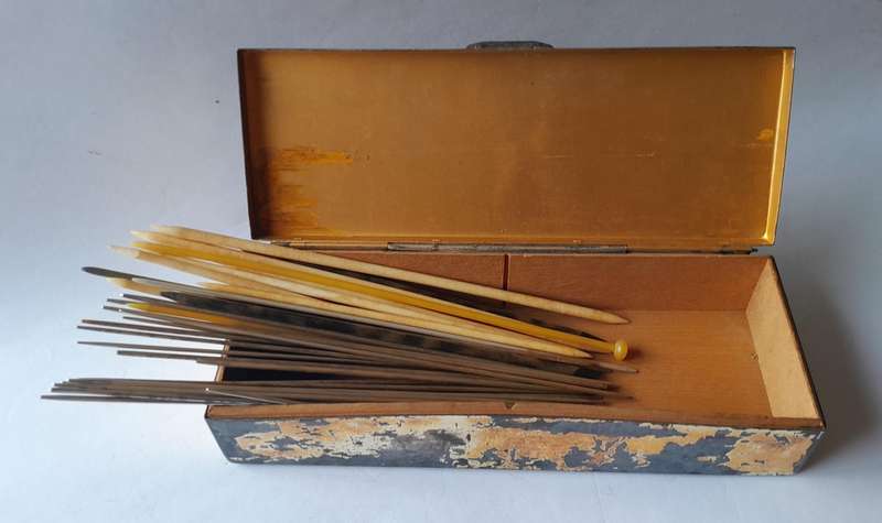 Antique  / Vintage Knitting Needle Collection In Old State Express Cigarette Tin.