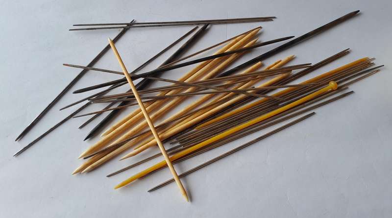 Antique  / Vintage Knitting Needle Collection In Old State Express Cigarette Tin.