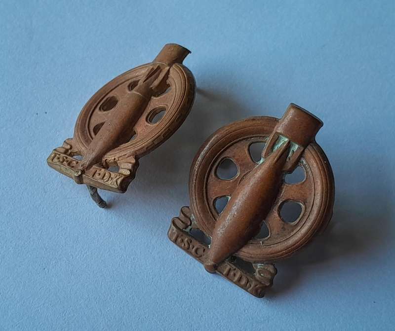Pair WW2 SA Army Technical Corps Collar Badges.  Pins / Lugs Intact.