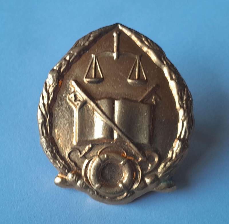 Vintage SA Prison Services Badge Set.  Cap & 2 Collars.  Screw Lugs / Pins Intact.