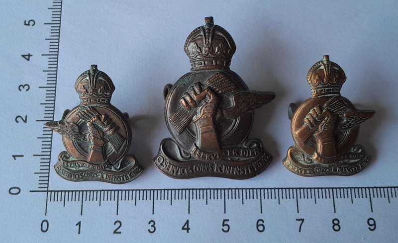 SA Army Q-Services Badge Set.  Cap & 2 Collars (facing).  Lugs Intact.
