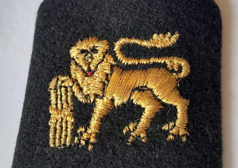 Pair SADF Navy Sub-Lieutenant Rank Epaulettes.