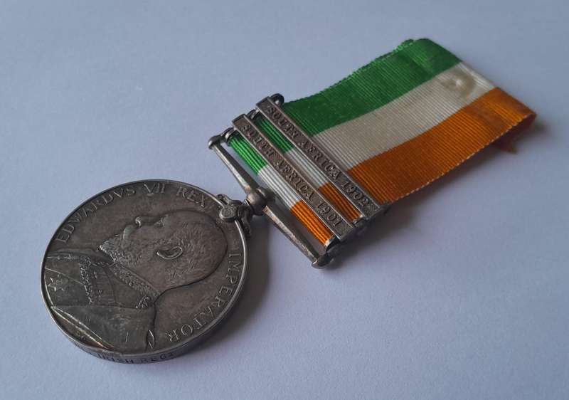 Boer War KSA Medal to "5924 PTE. N. SINNOT.  RL. IRISH REGT."