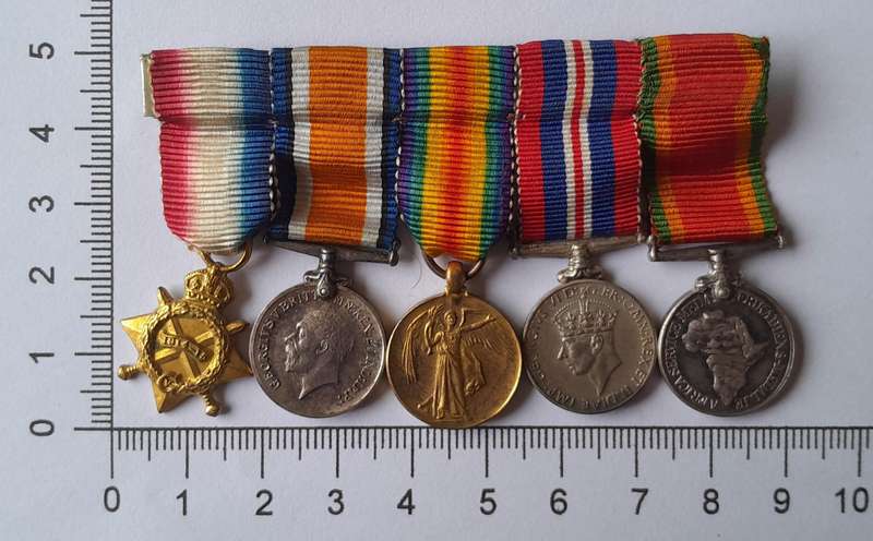 WW1 - WW2 Miniature Medal Group.  5 x Medals.