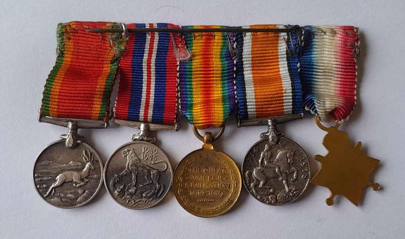 WW1 - WW2 Miniature Medal Group.  5 x Medals.