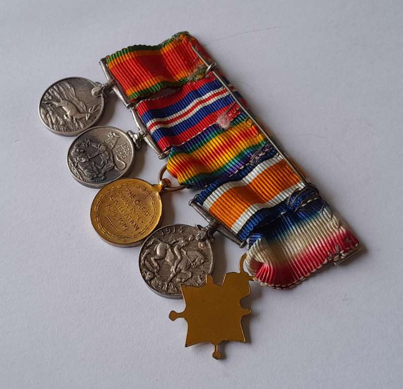 WW1 - WW2 Miniature Medal Group.  5 x Medals.