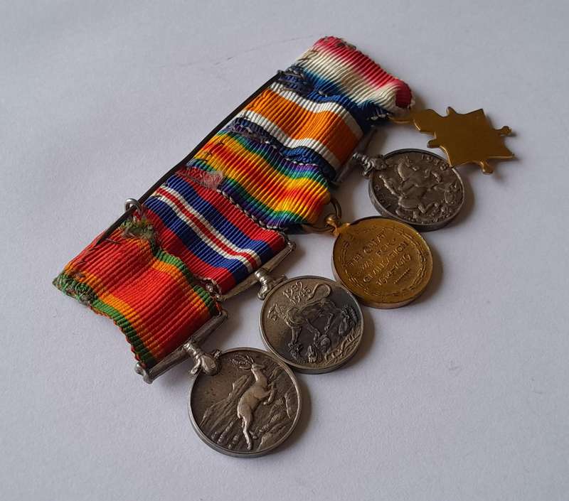 WW1 - WW2 Miniature Medal Group.  5 x Medals.