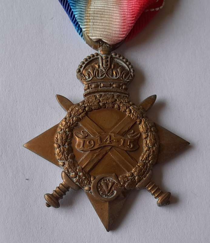 WW1 1914 - 1915 Star Medal to PTE. E.H. WILLS 4TH M.R. (4th Mounted Rifles).