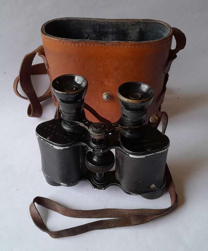 WW2 Pair French Deraisme Fabi Lonrop Roof-Prism Binoculars With Leather Case.