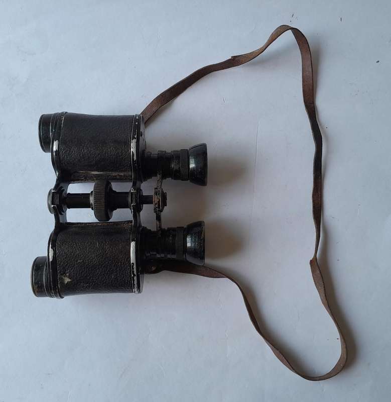WW2 Pair French Deraisme Fabi Lonrop Roof-Prism Binoculars With Leather Case.
