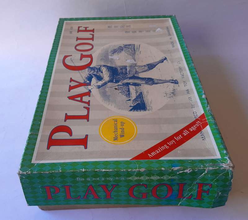 Vintage Tin Plate Table Top Wind Up Mechanical "Play Golf" Game