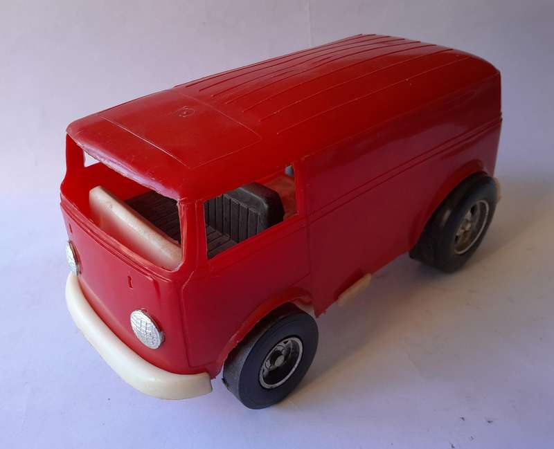 1970's Hawk Model Co VW Bus 25cm