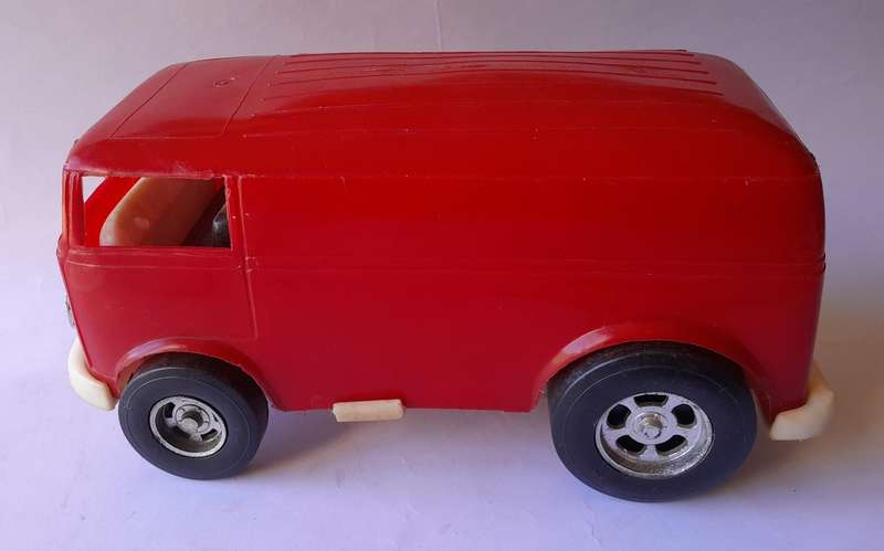 1970's Hawk Model Co VW Bus 25cm