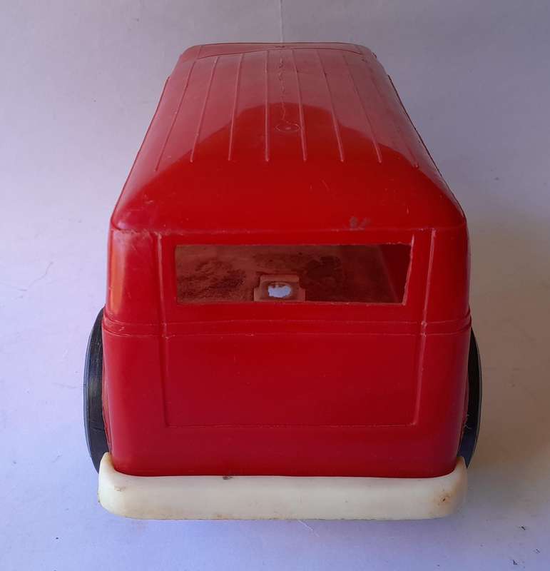 1970's Hawk Model Co VW Bus 25cm