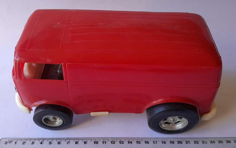 1970's Hawk Model Co VW Bus 25cm