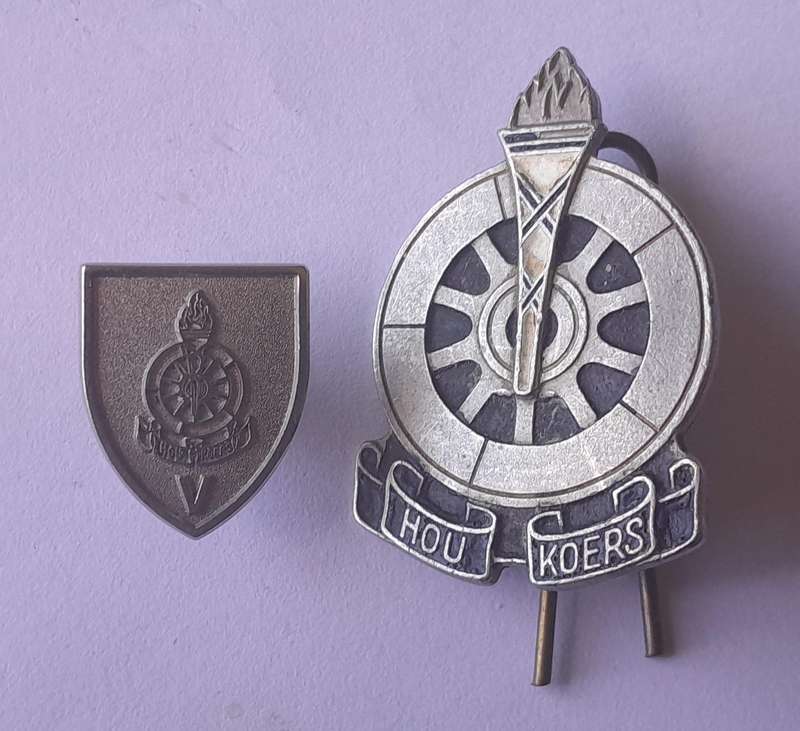 Collection of 2 Vintage Voortrekker Badges.
