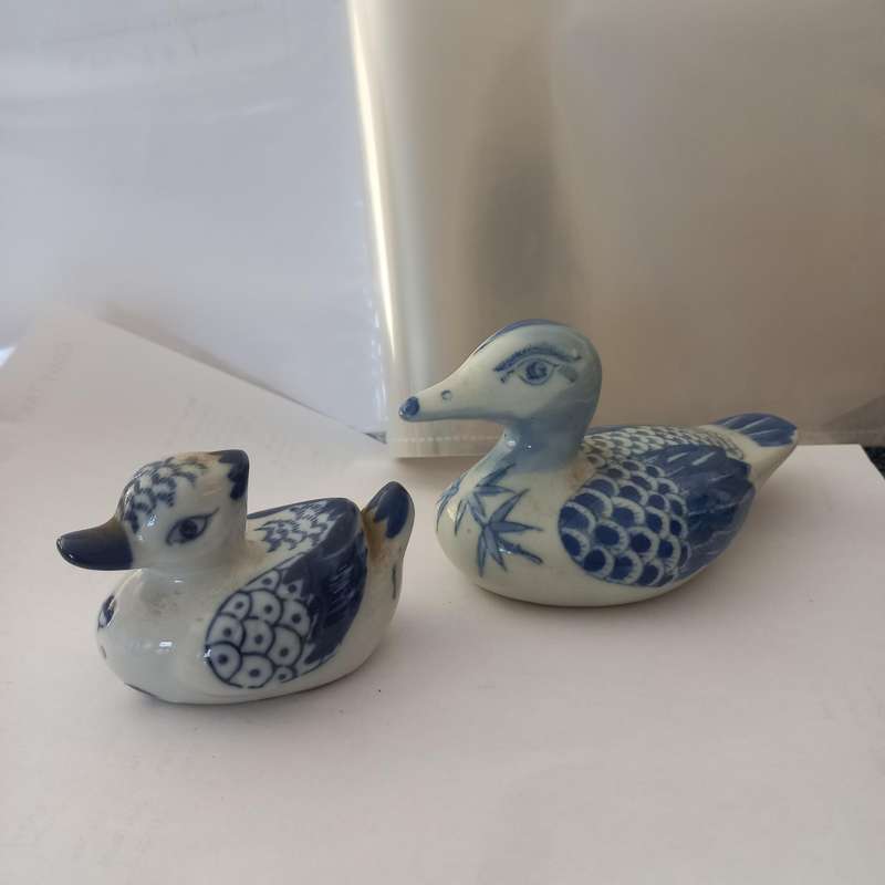 Vintage Oriental Style Ducks