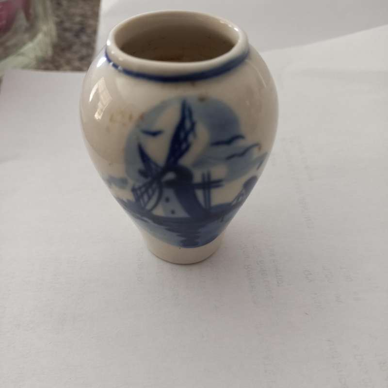 Vintage Chinese Porcelaine Jar/Vases
