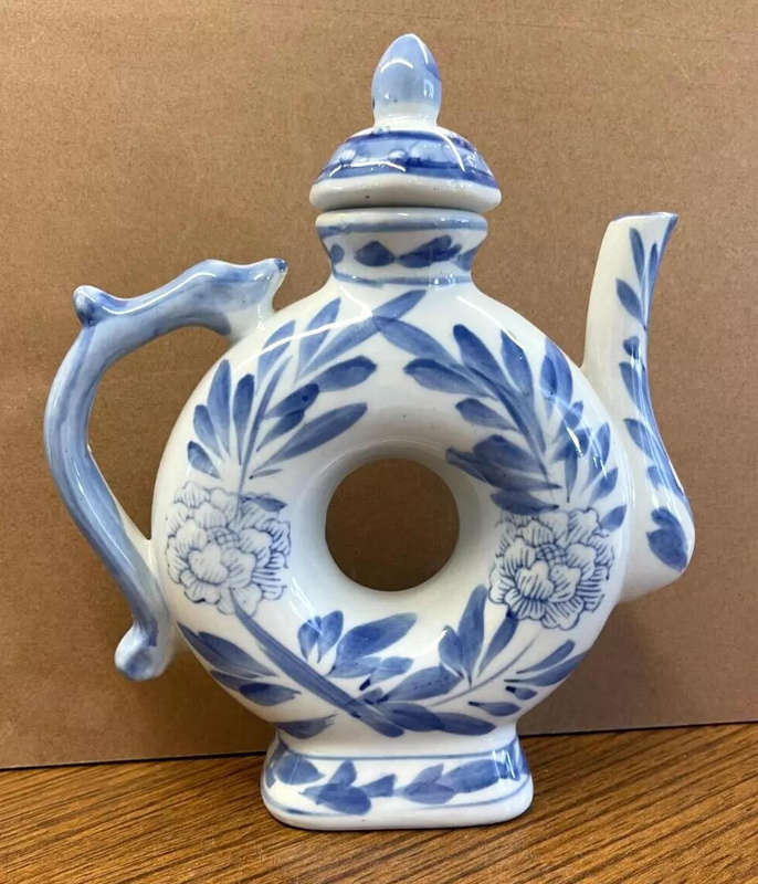 Vintage Chinoiserie Doughnut Shaped Oriental Teapot Blue And White 7.5 Tall