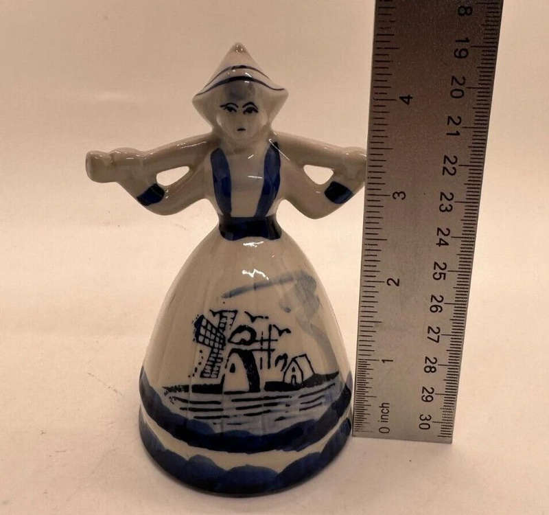 Vintage Blue Delft Dutch 41/2" Milkmaid Figurine