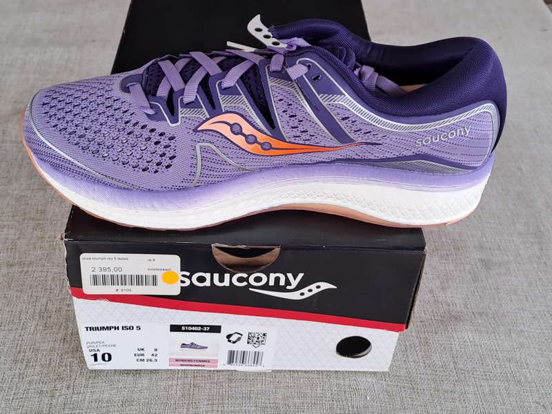Saucony Triumph ISO 5 ladies running shoe- size UK 8 / US 10 / EUR 42 / CM 26.5