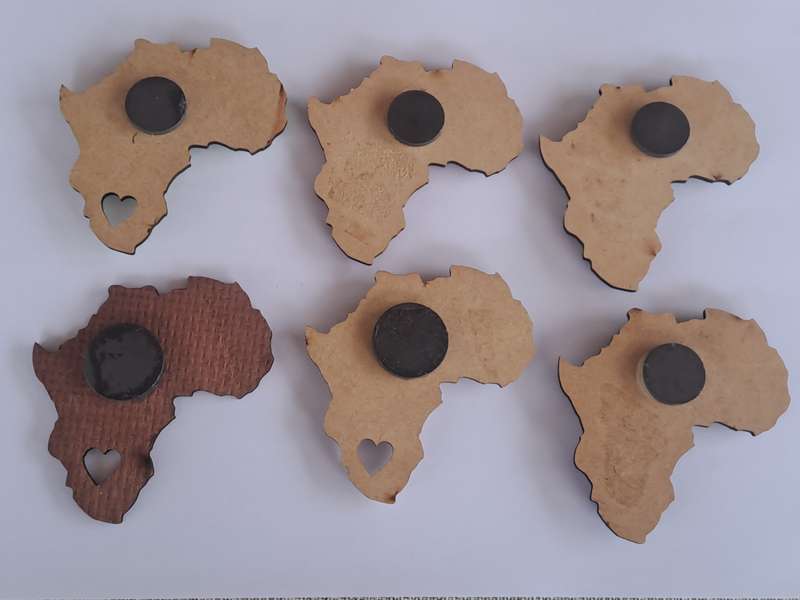 Fridge Magnets Africa- Shaped x 6