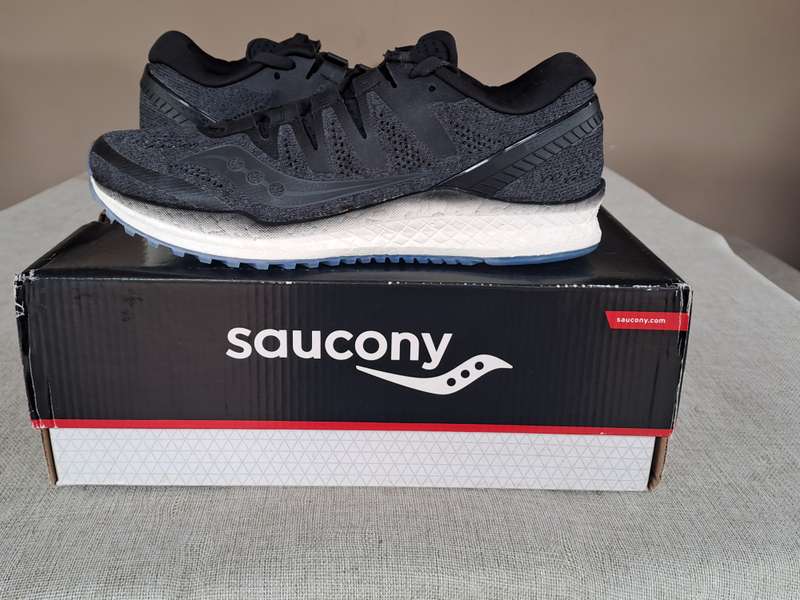 Saucony Freedom Iso 2 ladies running shoe - size UK 5.5 / US 7.5 / EUR 38.5 / CM 24