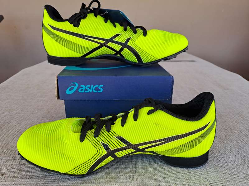 Asics Hyper MD 6 middle distance sprint shoe UK 5 / US 6 / EUR 39 / CM25.0