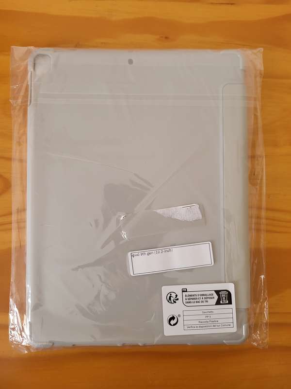 iPad 9th Gen Accessory Bundle | 2x Tempered Glass | Grey Magnetic Flap Cover