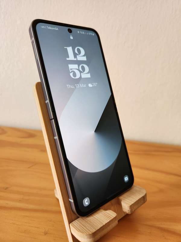 Samsung Galaxy Z Flip 6 5G | 256GB