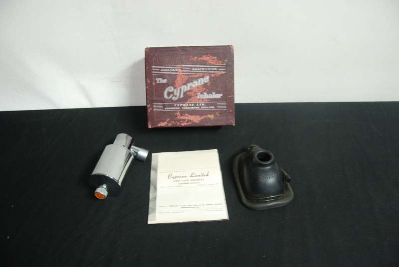 Vintage Cyprane Trilene Inhaler  Rare Medical Collectible (Perfect for Collectors & Historians!)