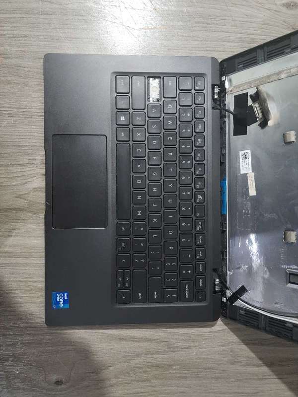 DELL LATITUDE 7320 i7 11th GEN BUSINESS ULTRA BOOK LAPTOP PLEASE READ AD !!!!