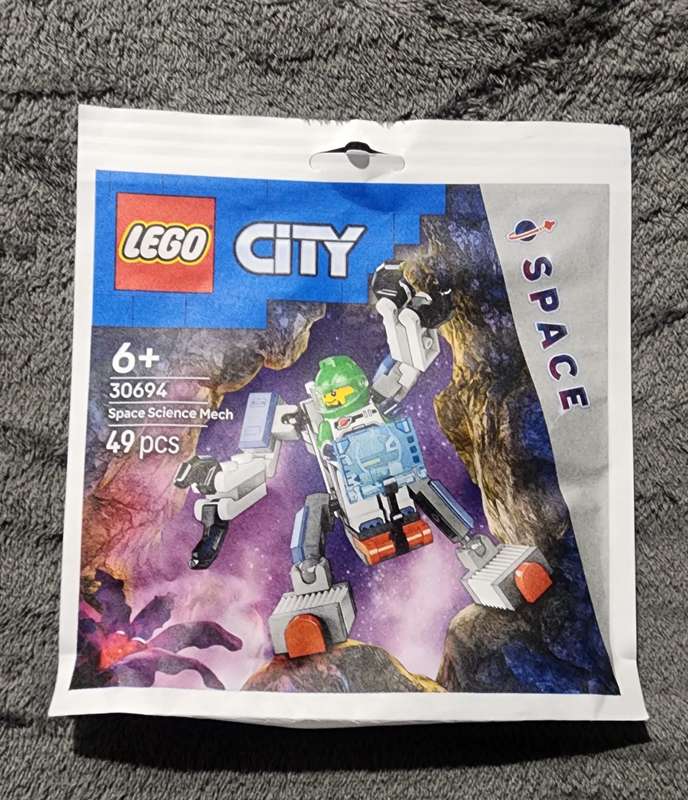 Lego city (space science mech)