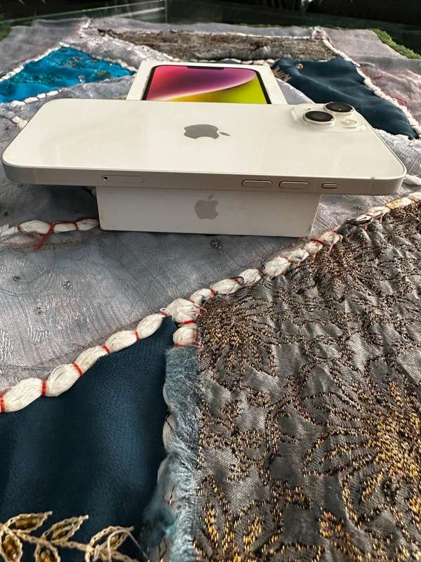 iPhone 14 plus 512GB Starlight