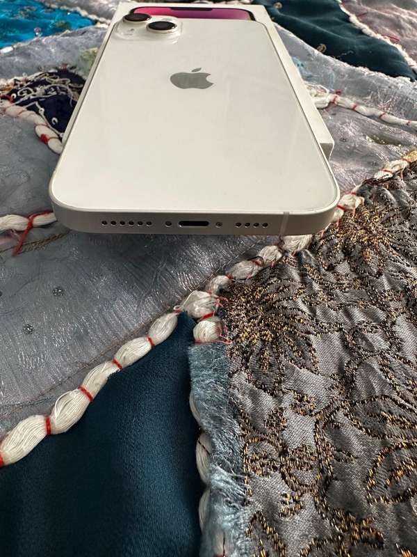 iPhone 14 plus 512GB Starlight