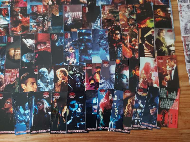1997 BATMAN AND ROBIN TRADING CARDS COMPLETE SET OF 70 REGULAR CARDS AND 24 STORY BOARD CARDS