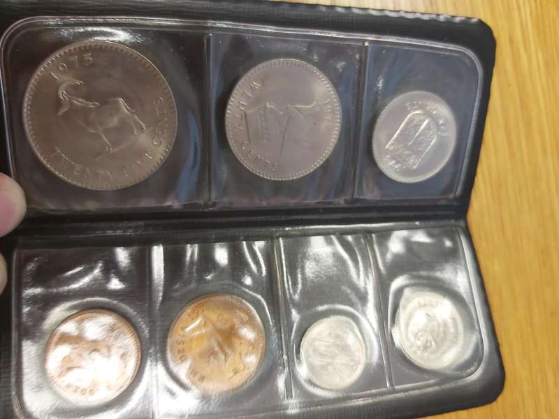 RHODESIA MINT COINS SET