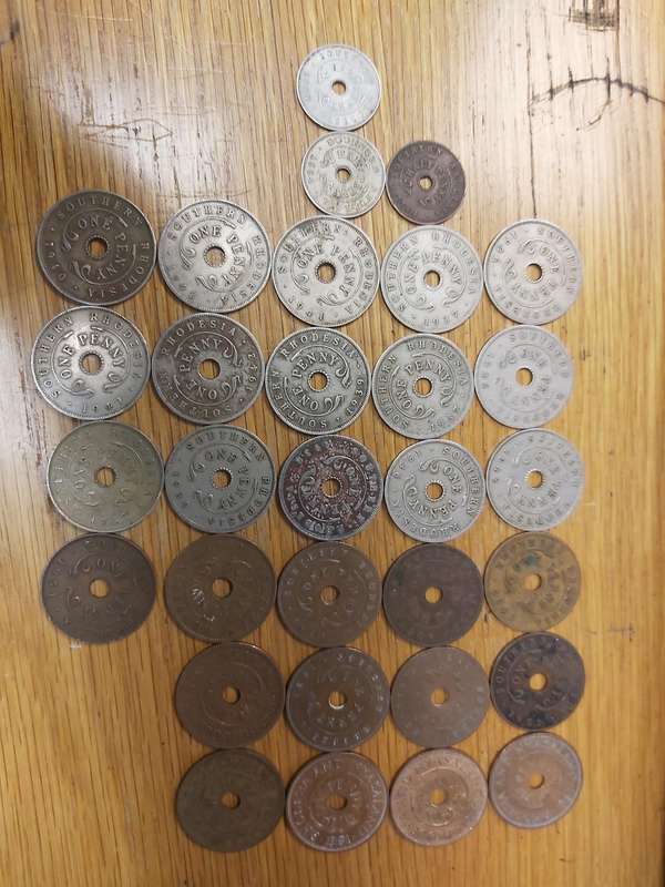 RHODESIA 1/2 AND 1 D COINS