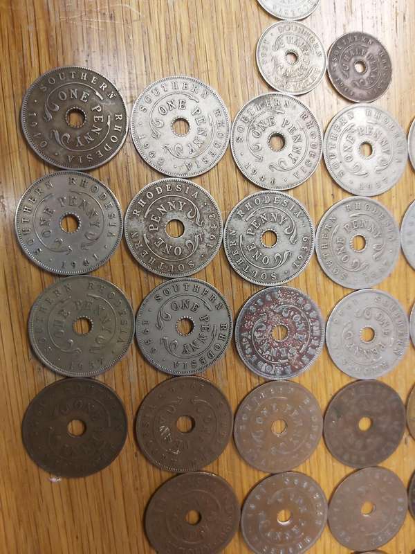 RHODESIA 1/2 AND 1 D COINS