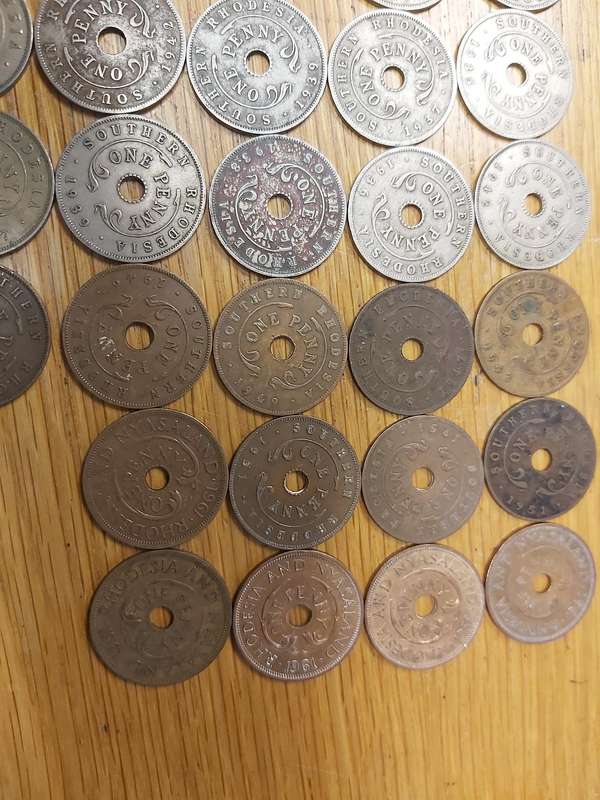 RHODESIA 1/2 AND 1 D COINS