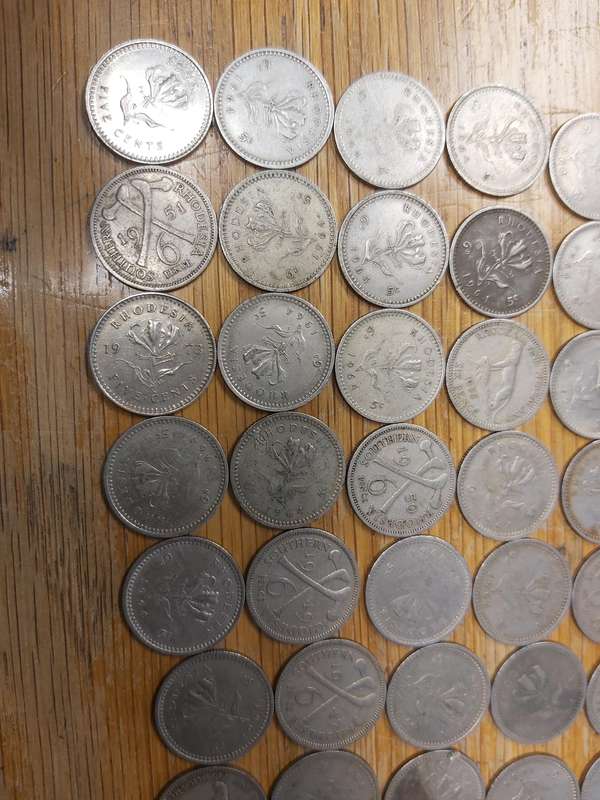 RHODESIA 6D COINS X54