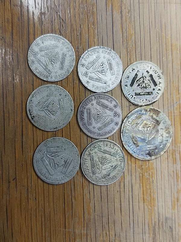 7X 3D COINS AND 1X 5C COIN UNION OF SOUTH AFRICA SEE DATES IN PHOTOS