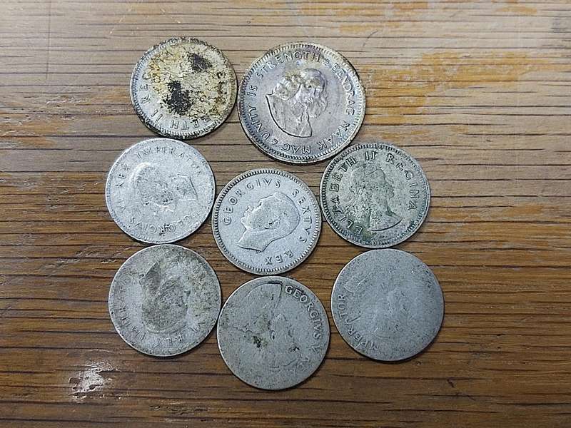 7X 3D COINS AND 1X 5C COIN UNION OF SOUTH AFRICA SEE DATES IN PHOTOS