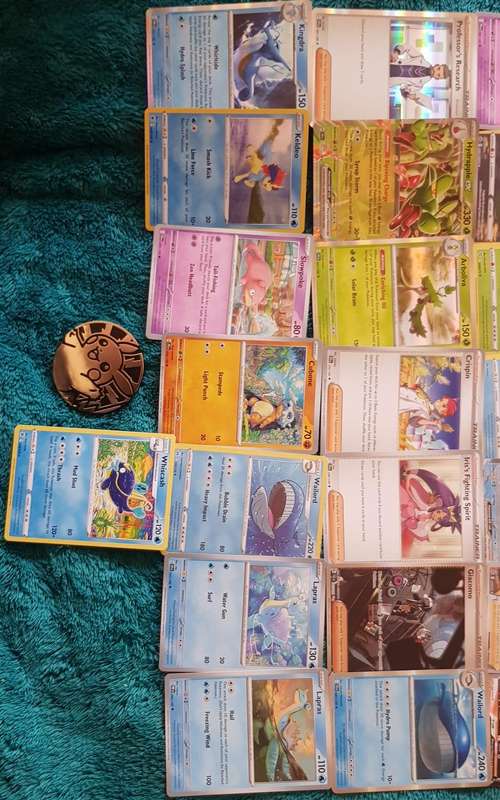 POKEMON TRADING CARDS