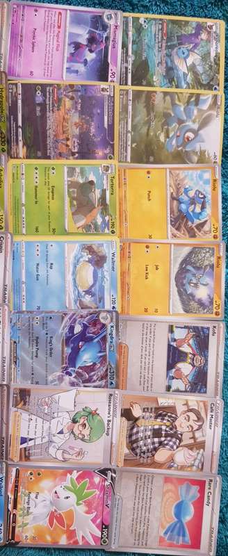 POKEMON TRADING CARDS